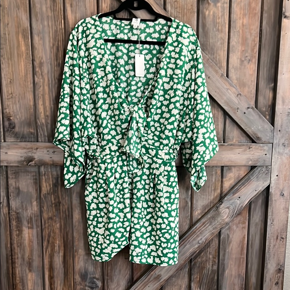 FLAWLESS Green and White Floral Kimono Romper